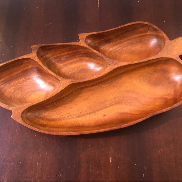 - Vintage Large Monkey Pod Wood Leaf Shaped Serving Dish. 19” Long. Like N… - Picture 2 of 5